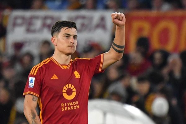 Dybala 'dũng cảm' chê 75 triệu euro.